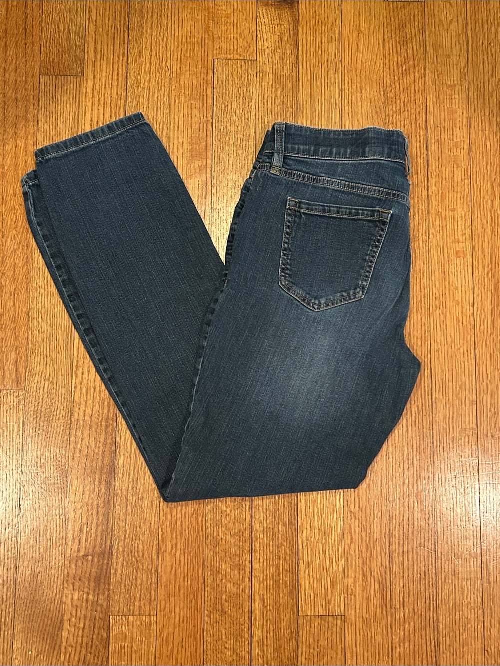Liz Claiborne Dark Blue Straight Leg Jeans Size 6